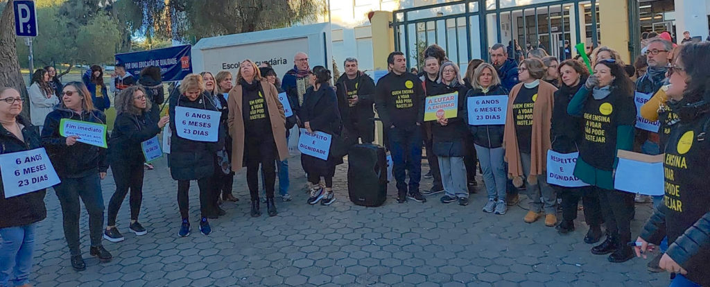 Faro Professores Do Agrupamento De Escolas Pinheiro E Rosa Manifestam