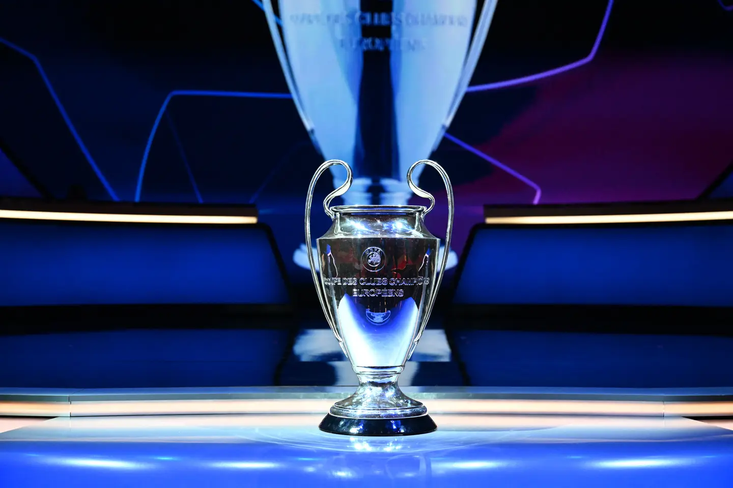 Benfica e FC Porto garantidos na Champions 2023/24: as equipas já apuradas