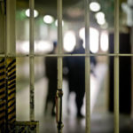 Prisão preventiva para detidos por furtos em residências no Algarve. Homens escoavam o produto dos assaltos para o seu país de origem