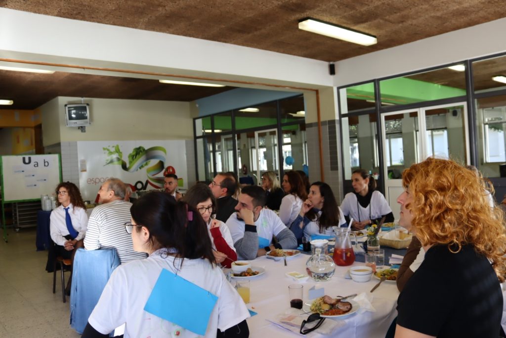 Alunos da Universidade Aberta do Centro Local de Aprendizagem de Silves  angariam artigos de higiene e bem estar pessoal para o MAPS no primeiro  encontro de 2023 - Postal do Algarve