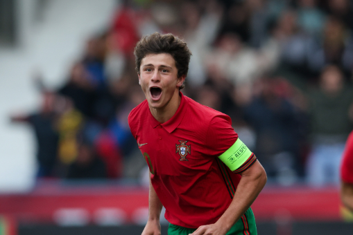 Portugal Bélgica Europeu Sub-21 João Neves - SL Benfica