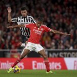 Benfica goleia Portimonense, três dos quatro golos marcados em 4 minutos