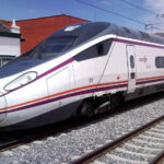 Municípios pedem comboio de alta velocidade que ligue Faro, Huelva e Sevilha
