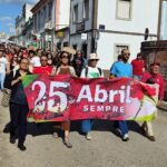 Centenas de pessoas comemoraram em Faro os 50 anos da liberdade