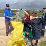 Escuteiros de Tavira participam em ‘grande limpeza’ da Ria Formosa