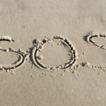 Sabe o que significa a sigla SOS? Não é o que parece
