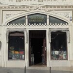 Conheça a livraria portuguesa que foi considerada a mais bonita do mundo