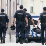 Menina de 18 meses morre esquecida em carro que pertencerá a creche em Almada