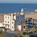 Descubra o palacete que é um dos hotéis mais antigos do Algarve