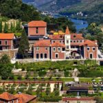 Conheça o hotel português onde uma noite custa mais de 1000 euros