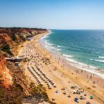 Americanos destacam praia de 5 km no Algarve que foi eleita a melhor do mundo