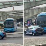 Sem condutor e sem travões: Este autocarro descontrolado destrói esplanada [vídeo]