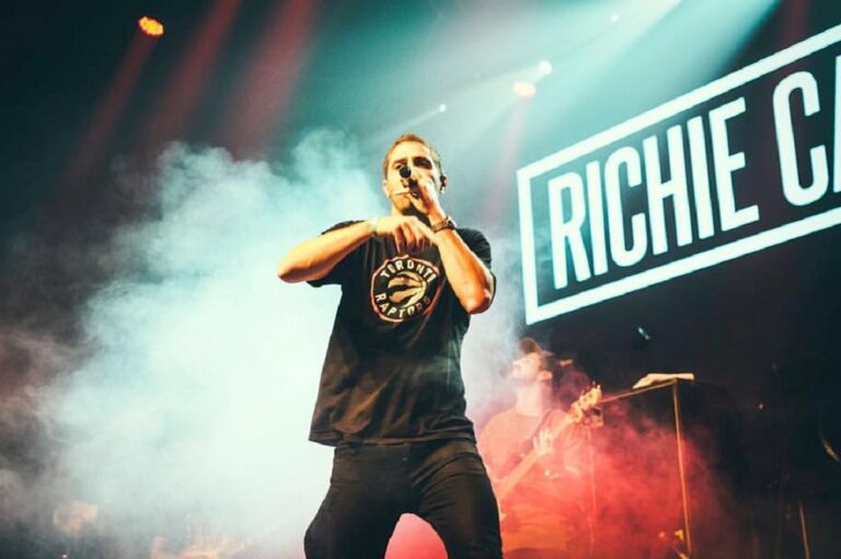 lagos-entra-em-2025-ao-som-de-richie-campbell-postal