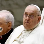 Papa Francisco em “estado crítico” após crise respiratória e transfusões de sangue, avança Vaticano