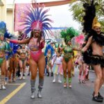 Carnaval de Loulé leva 10.000 pessoas à Avenida José da Costa Mealha no segundo dia de festa