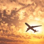 Nem na mão, nem no porão: União Europeia proíbe este objeto usado por ‘todos’ de viajar nesta bagagem do avião