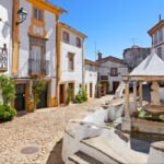 Tem vista-serra: esta cidade em Portugal ‘esconde-se’ entre montanhas e recebe muitos espanhóis