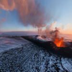 O vulcão que deita lava e ouro: a descoberta que deixou os cientistas ‘perplexos’