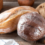 Este é o método para congelar pão sem perder o sabor nem a textura e não envolve papel de alumínio