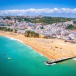 Adeus banhistas? Esta praia no Algarve muito procurada todo o ano acaba de perder a Bandeira Azul e pode ficar ‘deserta’