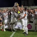 Portimonense suspende jogadores por suspeitas de apostas ilegais — processo já envolve 26 pessoas