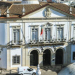 PSD Faro apoia petição para transmissão online das reuniões camarárias