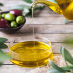 Adeus azeite? Principais produtores a nível mundial preocupados com descida do preço do ‘ouro líquido’ e forte impacto deste fator nas próximas colheitas