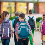 Calendário escolar 2026/2027 já é oficial: conheça as datas de início das aulas e em que dias ‘calham’ as férias