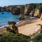 Britânicos destacam estas duas regiões portuguesas como destinos ideais para uma escapadinha com sol no inverno