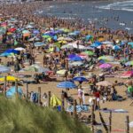 Água do mar está mais quente no Norte do que no Algarve: entenda o fenómeno raro