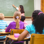 Desigualdades no ensino penalizam alunos mais pobres e Algarve está entre as regiões afetadas