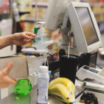 Cartão de apoio alimentar: descubra se tem direito e como pode pedir