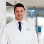 Quando a coluna se parte em silêncio | Por Ricardo Rodrigues Pinto