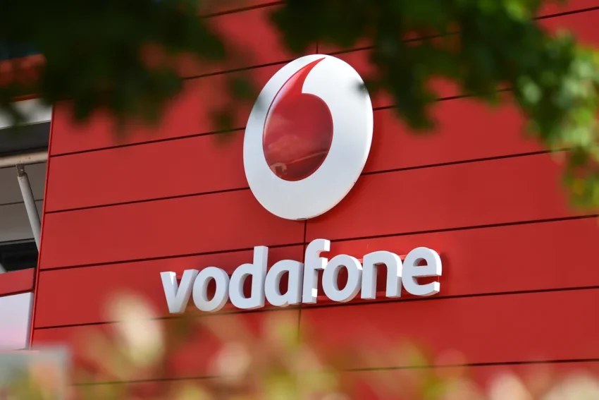 Fachada de edifício da Vodafone.