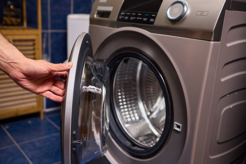 Máquina de lavar roupa. Crédito: Freepik