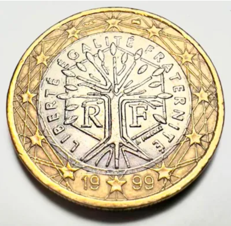 Moeda de 1999. Crédito: Foto DR