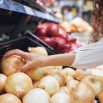 Especialistas avisam: nunca compre cebolas sem antes verificar isto