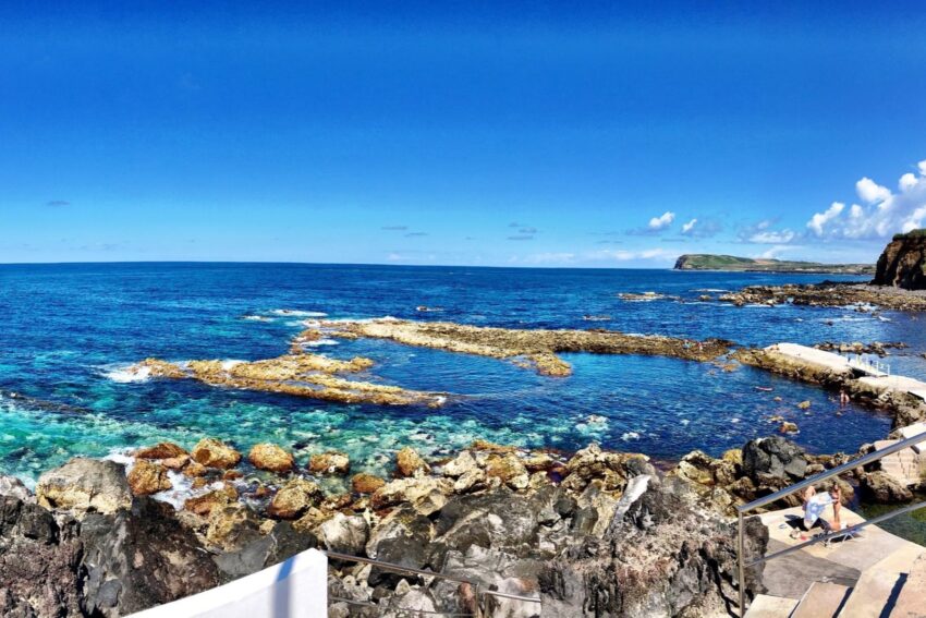 Piscina natural na Ilha Terceira. Crédito: Foto DR