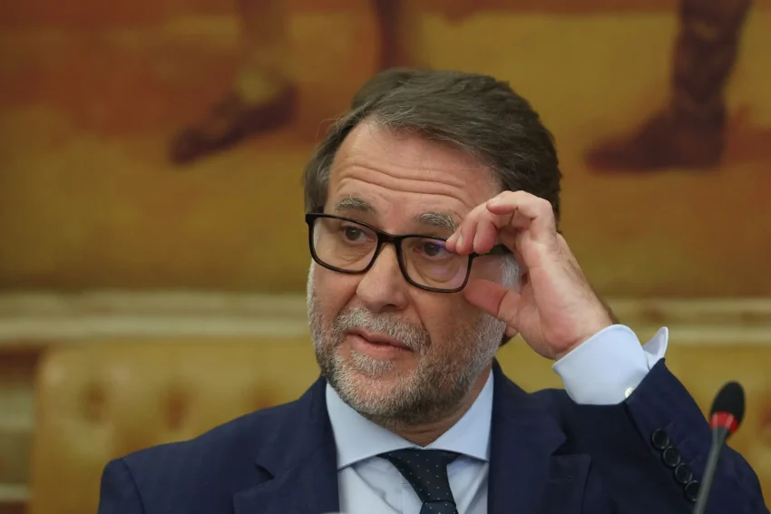 Luís Neves, ministro da Administração Interna.