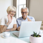 Contribuintes devem ter isto em atenção: há um passo no site da Segurança Social que deve tratar este mês para evitar problemas