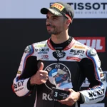 Miguel Oliveira renova com a BMW e continua no Mundial de Superbikes