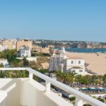 Sem planos para o fim de semana de 13 e 14 de junho? Uma noite neste hotel no Algarve junto à praia e um dia num parque aquático custam 55€