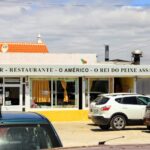 O Américo serve e os clientes comem: neste restaurante algarvio há peixe à descrição por 15€ e é servido com xarém