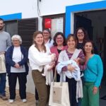 Budens entrega primeiros kits de bebé feitos pela comunidade