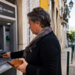 Banco de Portugal avisa: nestas situações a sua conta bancária é bloqueada sem qualquer aviso prévio