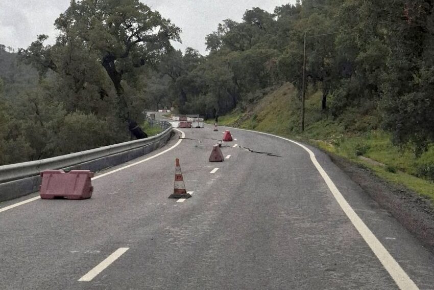 Estrada Nacional 2 - troço que liga o Barranco do Velho a São Brás de Alportel. Foto Reprodução Facebook