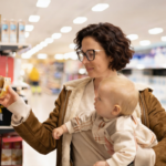 Alerta na Europa: uma marca de comida para bebé foi retirada dos supermercados após deteção de veneno para ratos