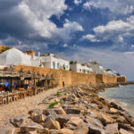 Adeus Algarve? Portugueses vão ‘invadir’ estes dois destinos de praia mais baratos no verão