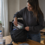 Apagão, catástrofe ou evacuação? Autoridades belgas pedem aos cidadãos que tenham este kit ‘à mão’