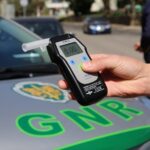 Bebeu e vai conduzir? A PSP revela os ‘truques’ para não acusar no balão que ainda enganam muitos condutores